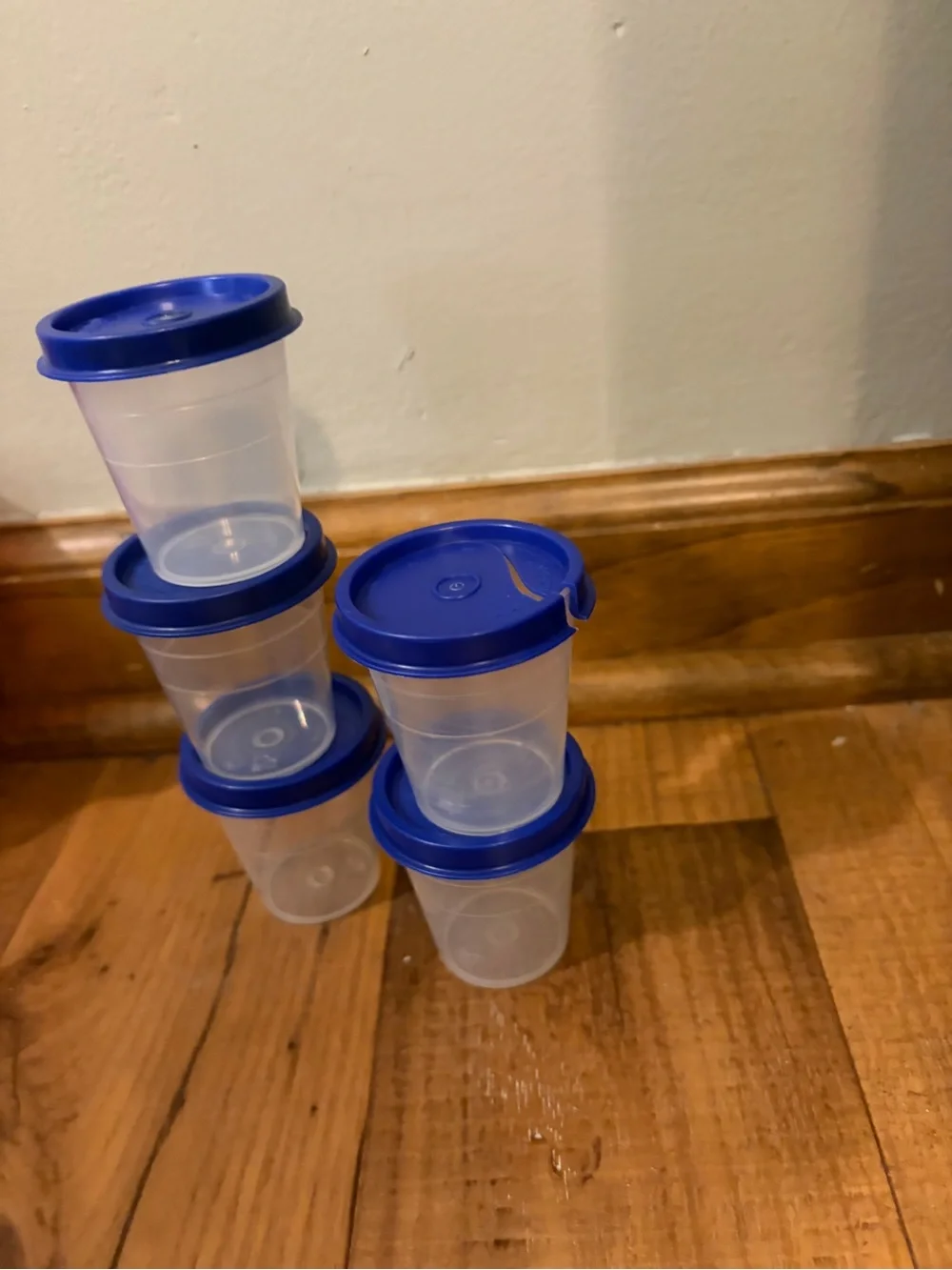 Tupperware Bundle Of 22 Plastic Food Storage Set in Blue, Teal, Purple and Pink